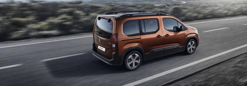 Peugeot Rifter Aralık Fiyat Listesi Yayınlandı! Bu Fiyata Böyle Araba Yok.. 4