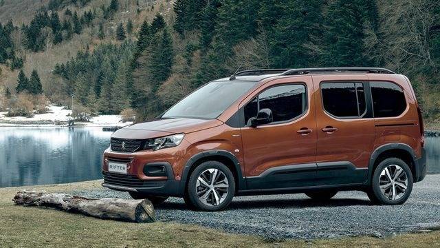 Peugeot Rifter Aralık Fiyat Listesi Yayınlandı! Bu Fiyata Böyle Araba Yok.. 2