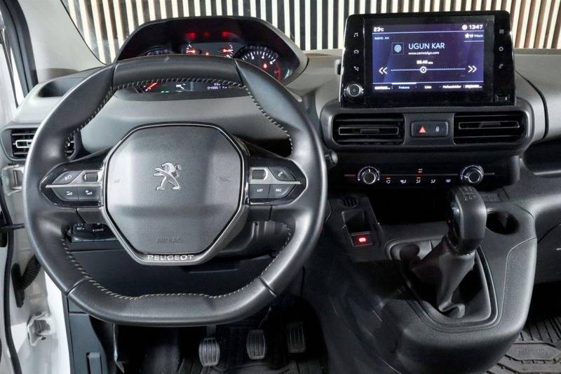 Peugeot Rifter Aralık Fiyat Listesi Yayınlandı! Bu Fiyata Böyle Araba Yok.. 5