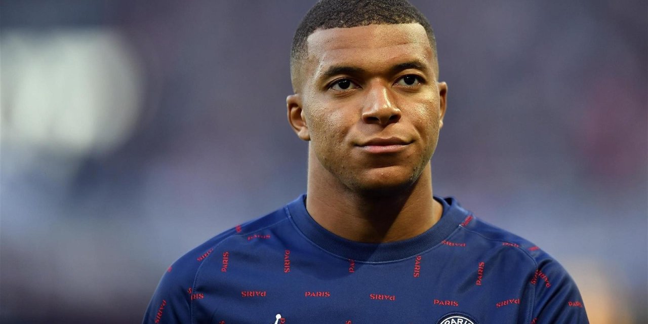 PSG Mbappe'yi Affetti! Mbappe'nin Yeni Durağı Hangi Takım Olacak?
