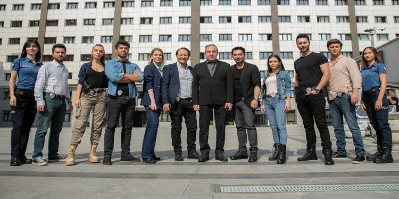Tuzak Oyuncusu Arka Sokaklar'a Katıldı! Yakışıklı Oyuncu Hangi Karakteri Canlandıracak?