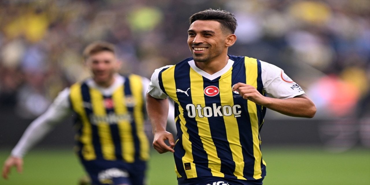 Fenerbahçe Rize'yi Boş Geçmedi! 5-0'lık Galibiyetle Liderliğini Korudu 21 Puana Çıktı!
