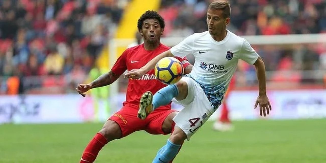 Önce Icardi Sonra Mendes! 2 Maç Ceza Aldı! PFDK Acımıyor!