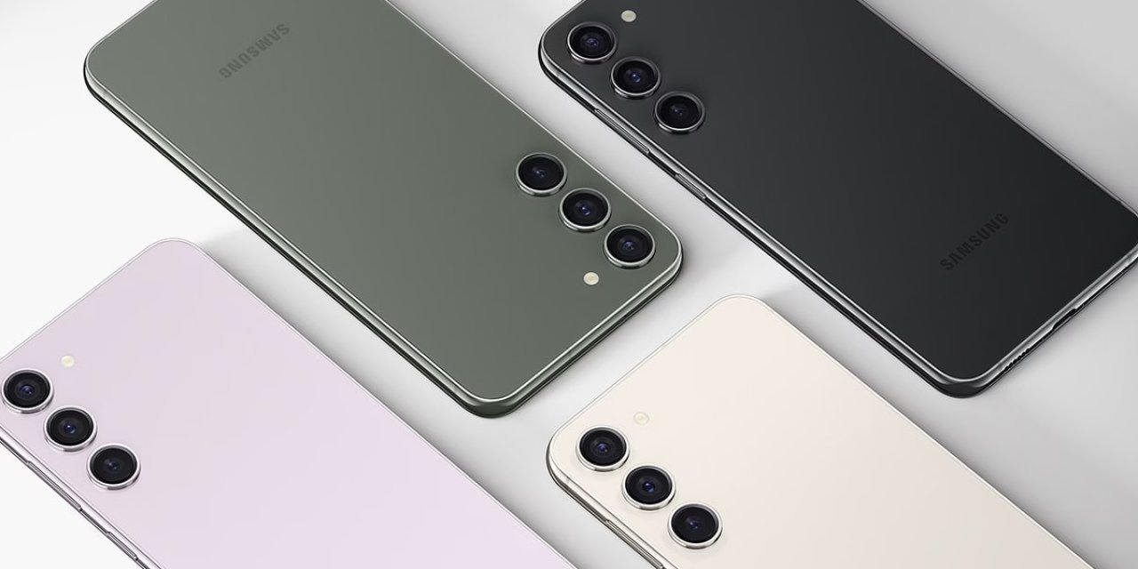 Samsung 3 Akıllı Cep Telefonunun Fişini Çekti!